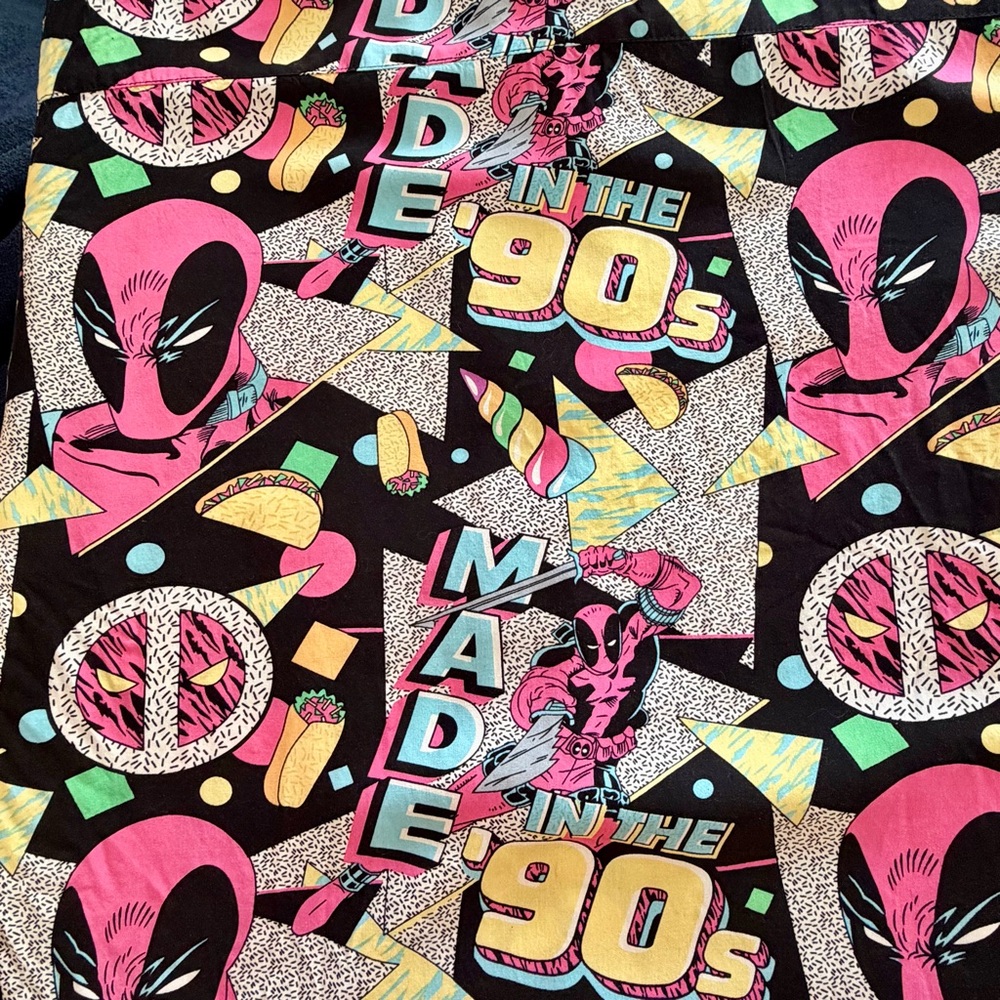 RARE Vintage Deadpool “Made in the 90s” Men’s Button-Up Shirt – Large - Picture 11 of 11